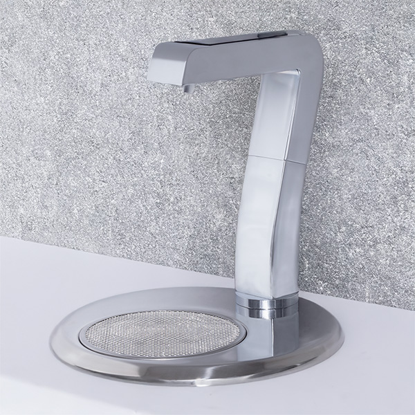 EZYTAP 7800 hot and cold tap fitted to countertop